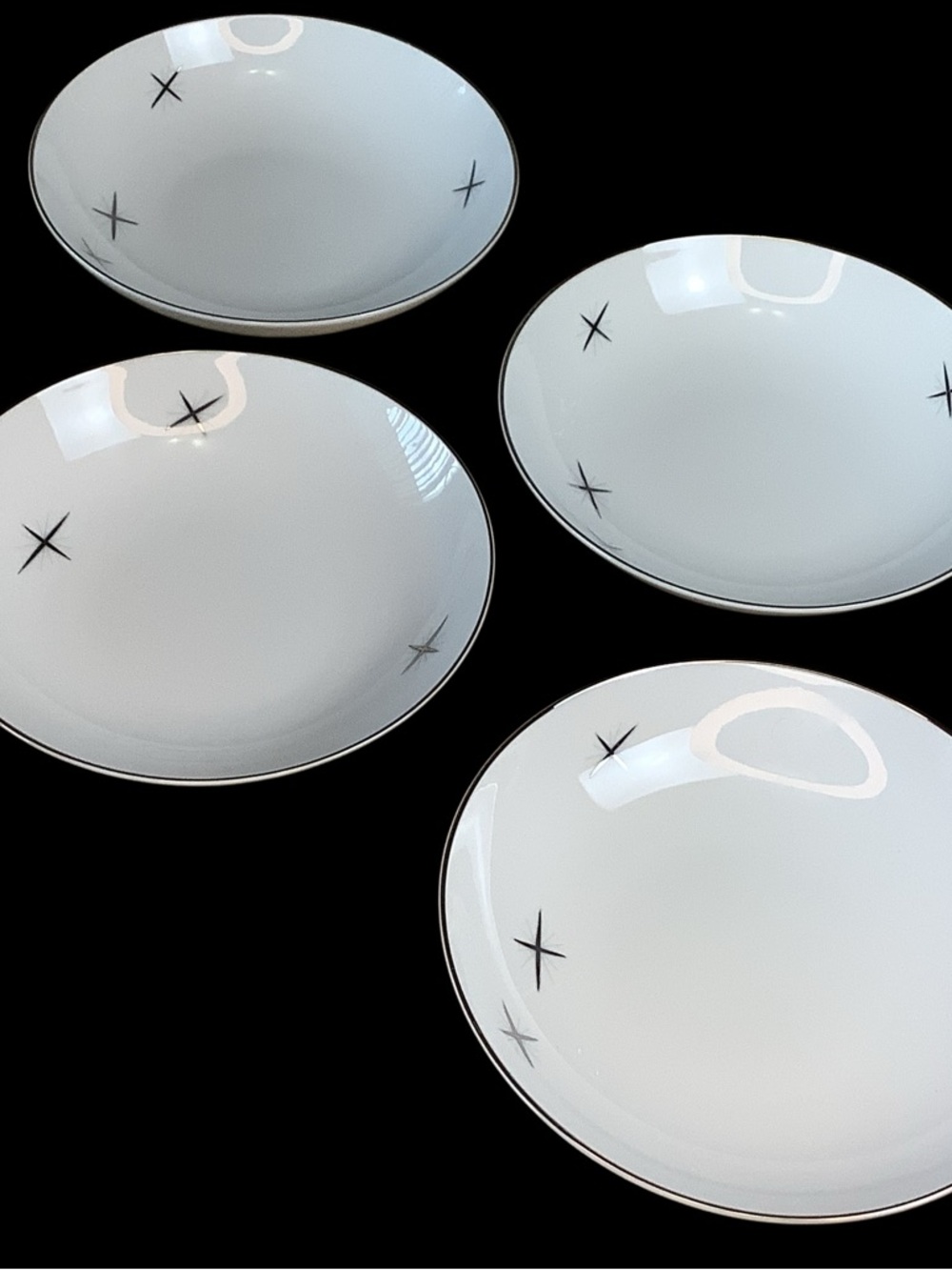 Set of 4- Vintage Fukagawa Arita 713 Cross Atomic Star Soup/Salad bowls 7.5”
